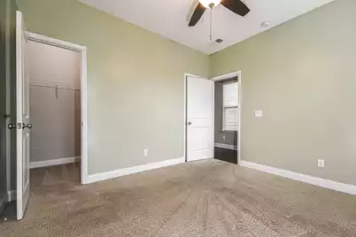 1055 Ashley Garden Boulevard, Charleston, SC 29414 - Photo 13