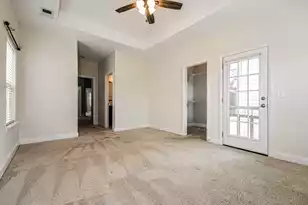 1055 Ashley Garden Blvd, Charleston, SC 29414 - Photo 9