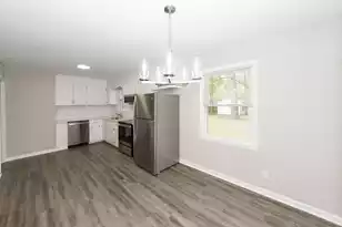 11 Kenilworth Rd, Goose Creek, SC 29445 - Photo 11
