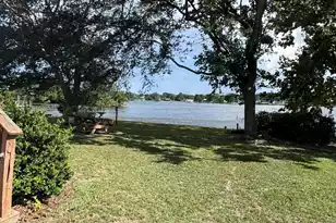 1665 Taw Caw Dr, Summerton, SC 29148 - Photo 3