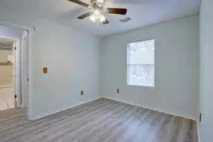 7945 Parklane, North Charleston, SC 29418 - Photo 15