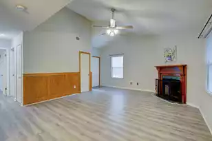 7945 Parklane, North Charleston, SC 29418 - Photo 7