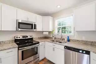 122 Thomas Ln, Moncks Corner, SC 29461 - Photo 11