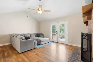 122 Thomas Ln, Moncks Corner, SC 29461 - Photo 9