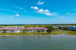 4 Mariners Cay Dr W, Folly Beach, SC 29439 - Photo 9