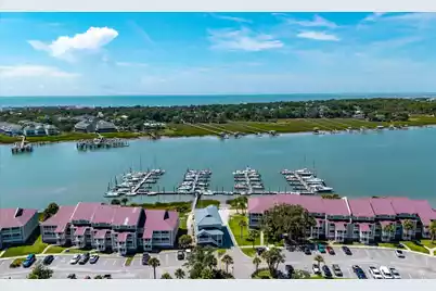 4 Mariners Cay Drive W, Folly Beach, SC 29439 - Photo 15