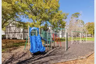 1054 Anna Knapp #Apt 6B, Mount Pleasant, SC 29464 - Photo 35