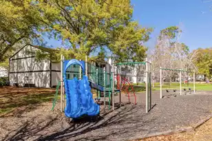 1054 Anna Knapp #Apt 6B, Mount Pleasant, SC 29464 - Photo 35