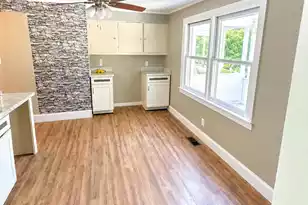 102 Gilbert Dr, Marietta, SC 29661 - Photo 5
