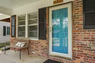 5911 Oak St, Hanahan, SC 29410 - Photo 5