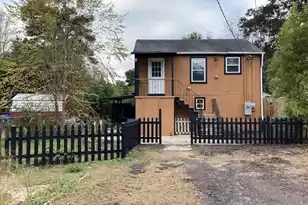 3176 Accabee Rd, North Charleston, SC 29405 - Photo 1
