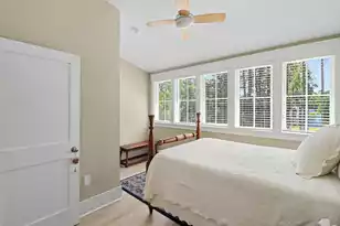 374 Commonwealth Rd, Mount Pleasant, SC 29466 - Photo 35