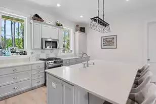 374 Commonwealth Rd, Mount Pleasant, SC 29466 - Photo 19