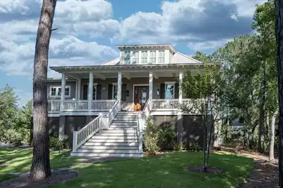 374 Commonwealth Road, Mount Pleasant, SC 29466 - Photo 3