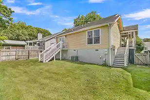 1527 Barquentine Dr, Mount Pleasant, SC 29464 - Photo 11