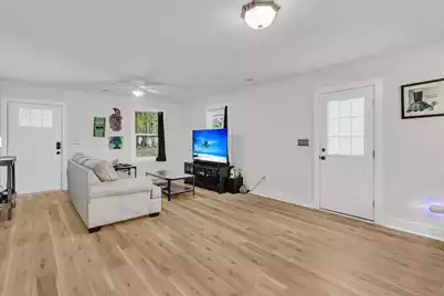 6961 Raymond Avenue, North Charleston, SC 29406 - Photo 7
