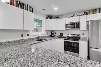 6961 Raymond Avenue, North Charleston, SC 29406 - Photo 17
