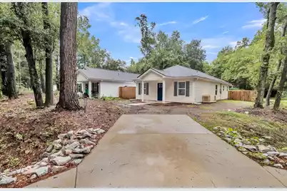 6961 Raymond Avenue, North Charleston, SC 29406 - Photo 3