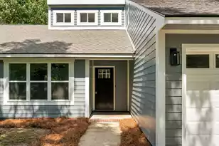146 Bridgecreek Dr, Goose Creek, SC 29445 - Photo 3