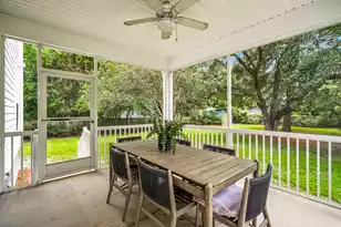 421 Woodland Shores Rd, Charleston, SC 29412 - Photo 15