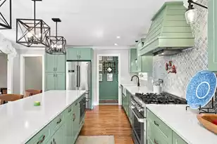 17 Clemson St, Charleston, SC 29403 - Photo 11