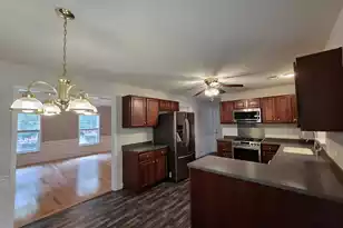 207 Fernwood Dr, Moncks Corner, SC 29461 - Photo 7