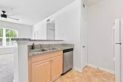 1300 Park West #Unit 203, Mount Pleasant, SC 29466 - Photo 7