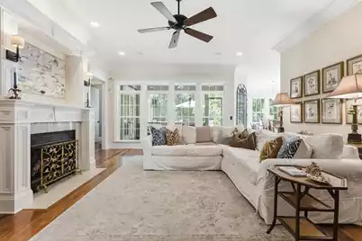 1737 Canning Drive W, Mount Pleasant, SC 29466 - Photo 9