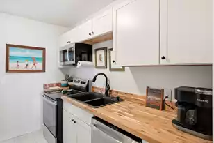 37 F St #B, Charleston, SC 29403 - Photo 11