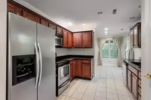 1683 Pierpont Ave, Charleston, SC 29414 - Photo 11