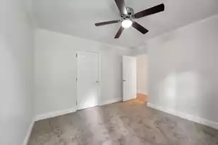 1683 Pierpont Ave, Charleston, SC 29414 - Photo 23