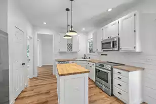 137 Stonehurst Dr, Goose Creek, SC 29445 - Photo 11