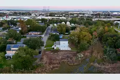 2311 Peonie Street, Charleston, SC 29405 - Photo 5