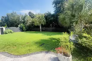 450 Sycamore Shade St, Charleston, SC 29414 - Photo 13