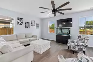 1037 Fitzgerald Ct, Summerville, SC 29485 - Photo 15