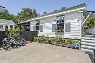 1123 Garland Rd, Mount Pleasant, SC 29464 - Photo 35
