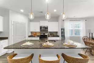 2505 Hummingbird Ln, Summerville, SC 29483 - Photo 5