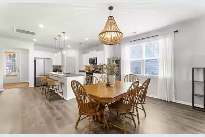 2505 Hummingbird Lane, Summerville, SC 29483 - Photo 7