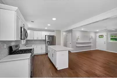 5855 Murray Drive, Hanahan, SC 29410 - Photo 17