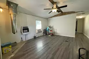 200 Sings Ln, Holly Hill, SC 29059 - Photo 5
