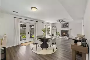 2076 Wild Flower Ln, Charleston, SC 29414 - Photo 9