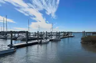 140 Mariners Cay Dr W, Folly Beach, SC 29439 - Photo 15