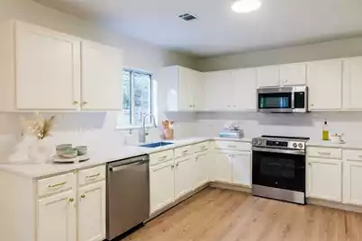 2484 Melville Road, North Charleston, SC 29406 - Photo 5