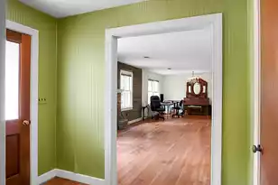 2041 Old Fort Ave, Charleston, SC 29414 - Photo 9