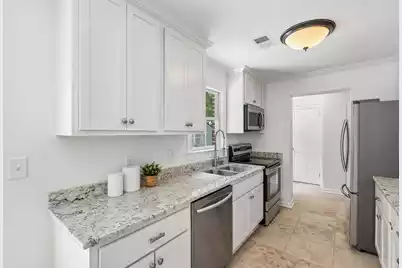 822 Madison Avenue W, Charleston, SC 29412 - Photo 23
