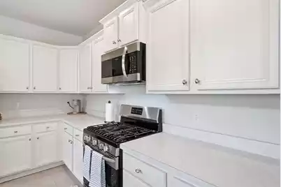 2591 Kingsfield Street, Mount Pleasant, SC 29466 - Photo 11