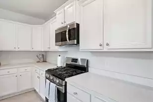 2591 KINGSFIELD ST, Mount Pleasant, SC 29466 - Photo 11