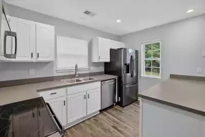 1100 Pine Bluff Drive, Summerville, SC 29483 - Photo 7