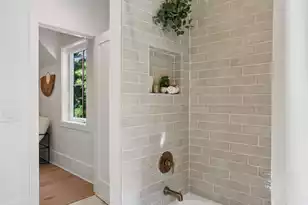 907 Cliffwood Dr, Mount Pleasant, SC 29464 - Photo 77