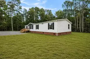 552 Selena Circle, Holly Hill, SC 29059 - Photo 5